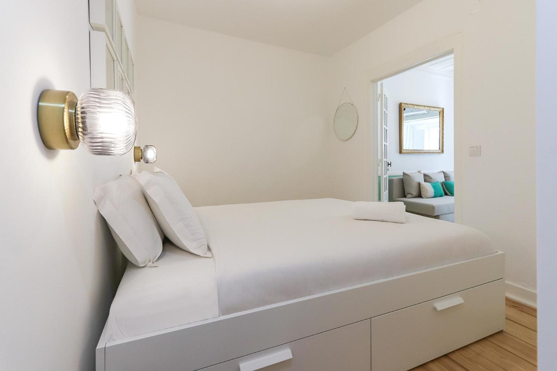 Castelo Premium By Homing Apartment Lisbon Luaran gambar