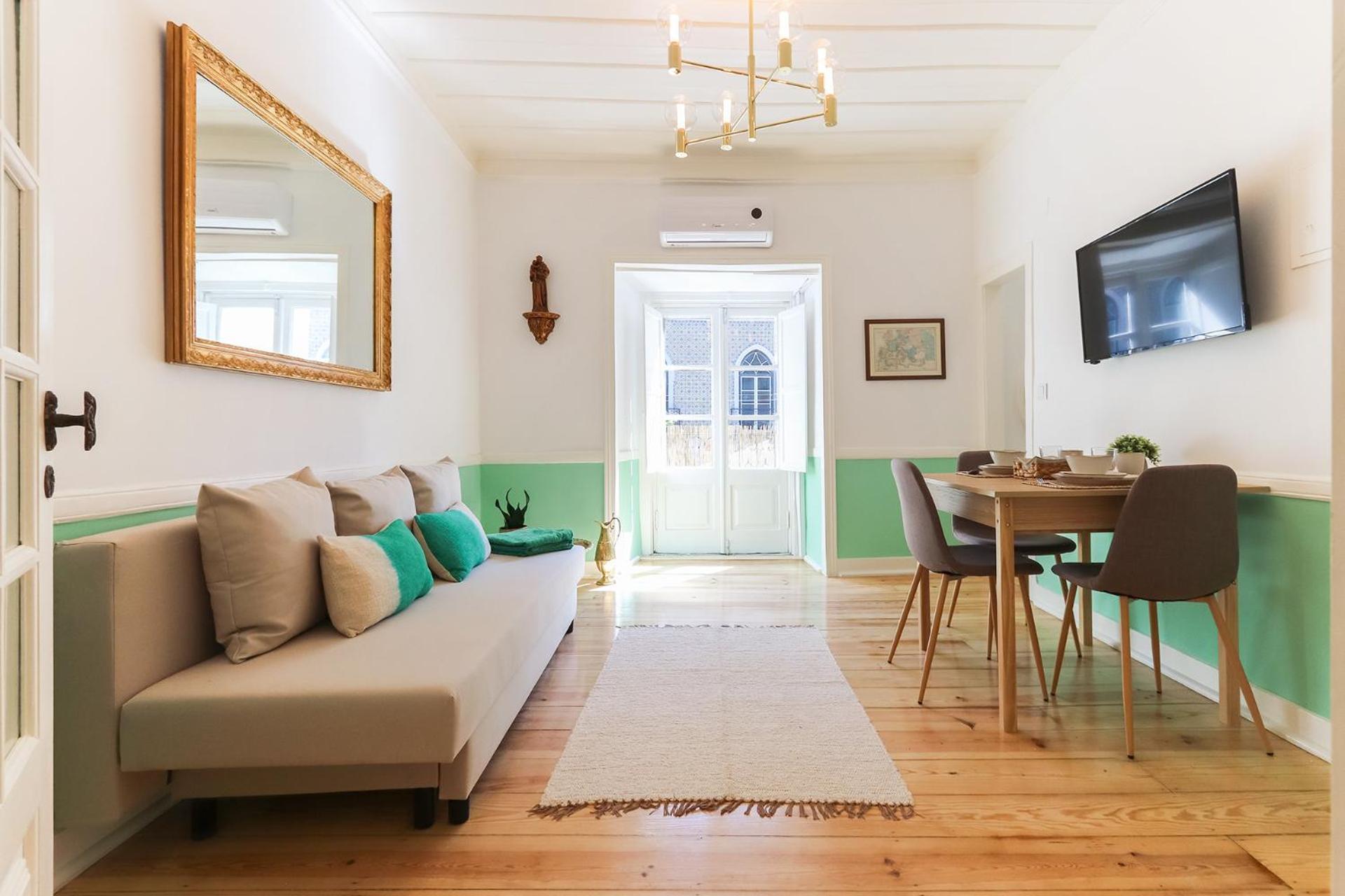 Castelo Premium By Homing Apartment Lisbon Luaran gambar